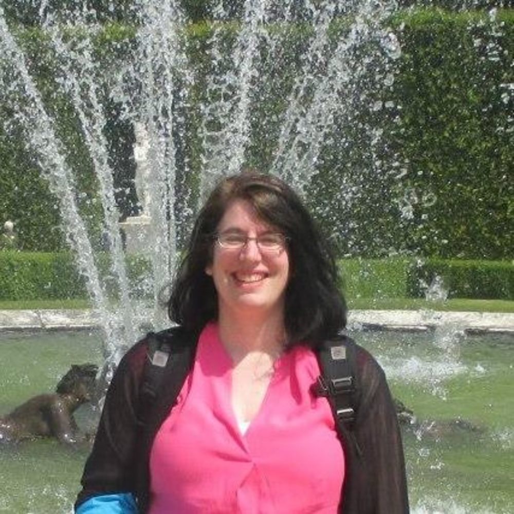 Meet your Posher, Tina